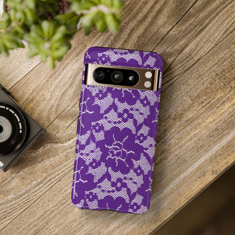 Google Pixel case in purple with white lace floral pattern – bold and feminine design