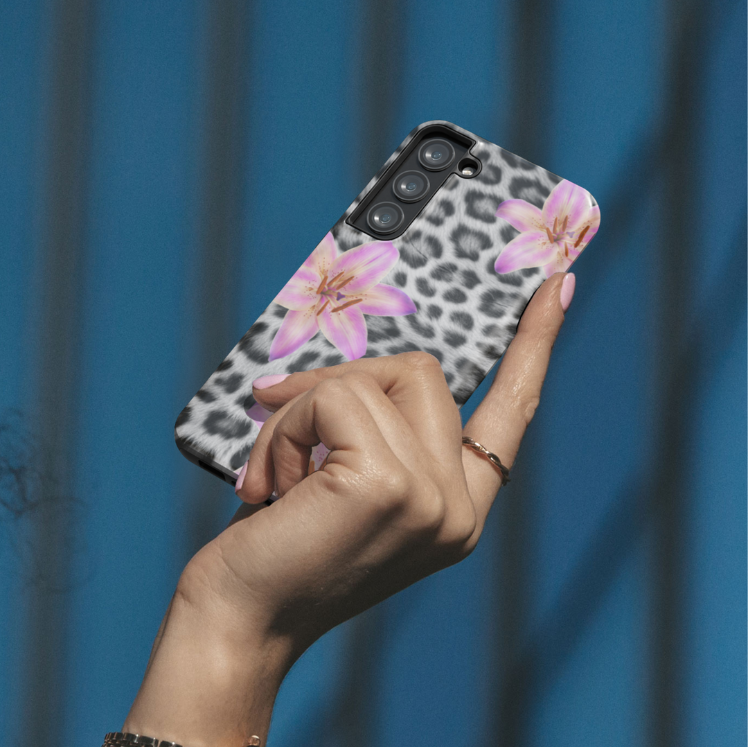 black and white leopard print and pink lily floral design – feminine aesthetic protective case