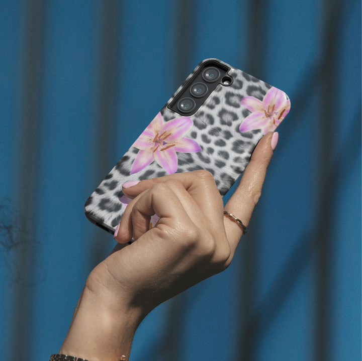 black and white leopard print and pink lily floral design – feminine aesthetic protective case
