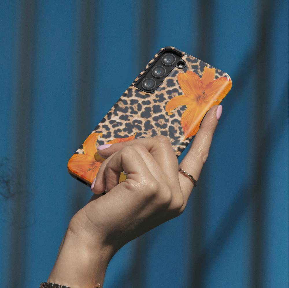 leopard print and tropical flower design – protective wild aesthetic case