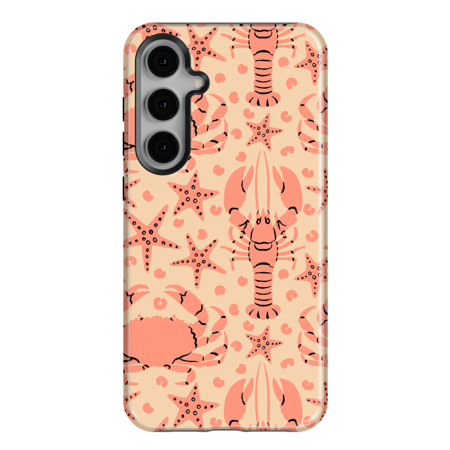 Samsung Galaxy case with coral lobster, crab, and starfish pattern on beige background – beach-themed design for Galaxy S24 Ultra, S25, and S24 FE.