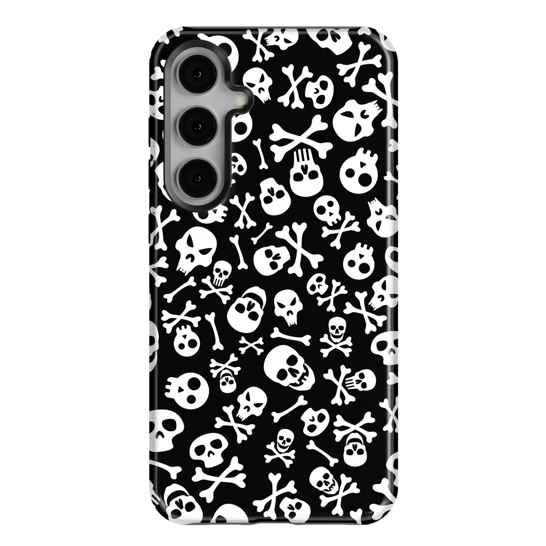 Samsung Galaxy S25 Ultra and S24 case with black background and scattered white skull and crossbones pattern in various sizes.