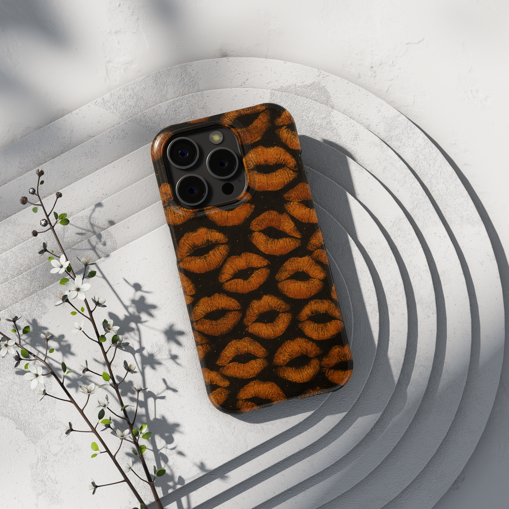 Black iPhone Case with Bronze Lips Pattern – MagSafe iPhone 16 Pro Max Case for Women