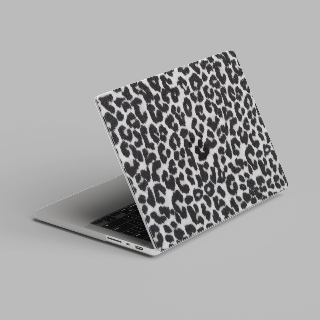 Black and white leopard print animal pattern hard shell MacBook laptop case