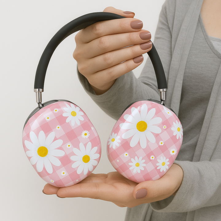 Girly AirPods Max cover with Coquette pattern, cute aesthetic AirPods Max skin, protective case for Apple AirPods Max headphones.