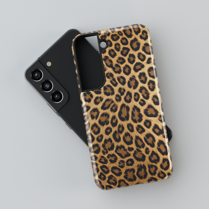 Fierce leopard print Samsung Galaxy phone case – glam wild animal pattern protective cover for women with a bold, chic style