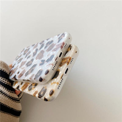 iPhone Case Leopard print - Pearl White - CASELIX